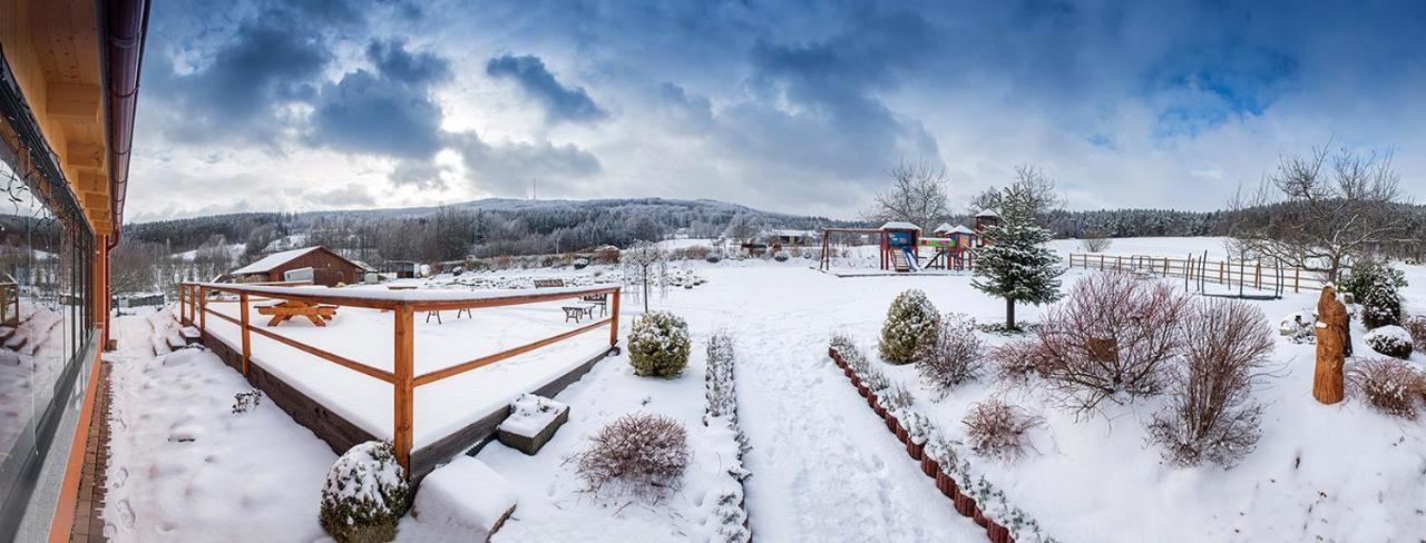 Penzion U Sevcu Otel Holubov Dış mekan fotoğraf