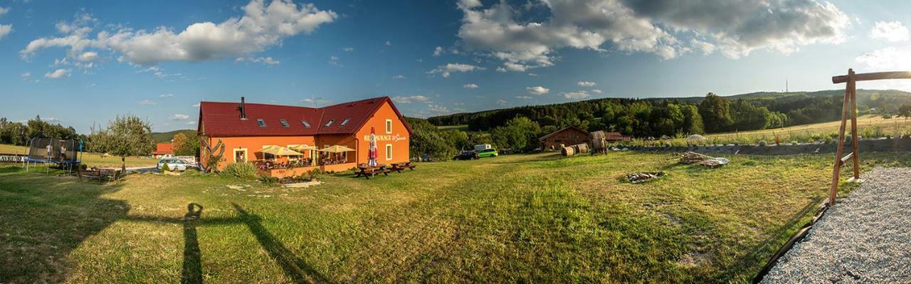 Penzion U Sevcu Otel Holubov Dış mekan fotoğraf