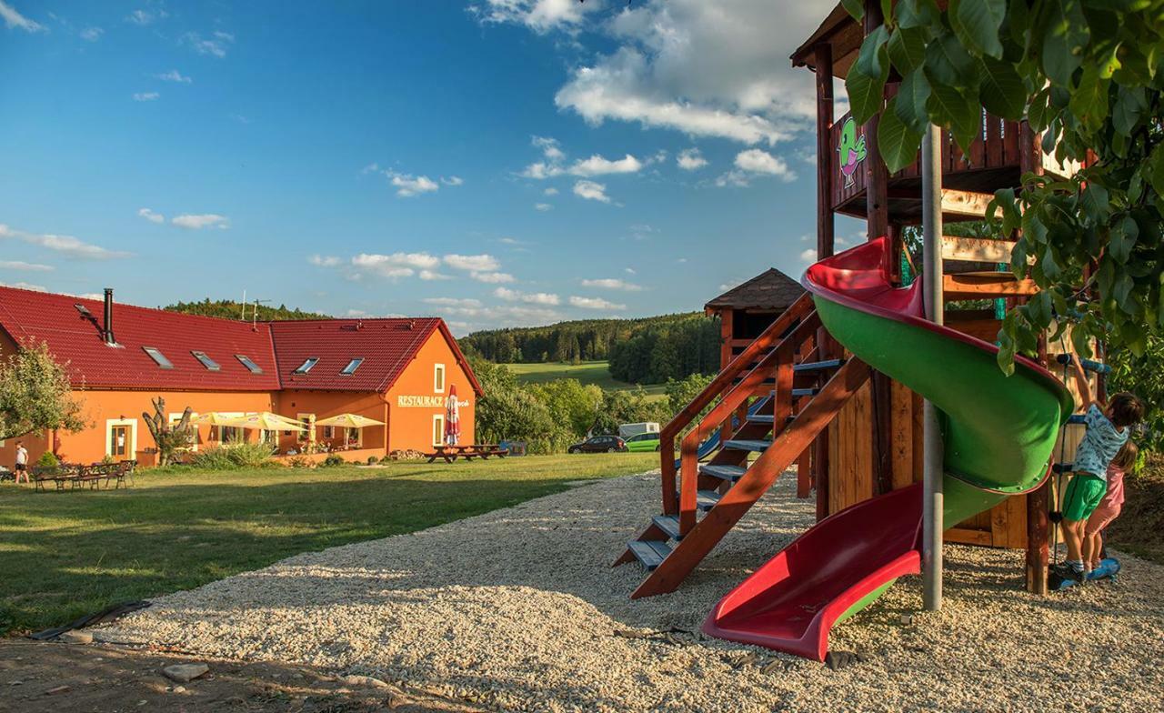 Penzion U Sevcu Otel Holubov Dış mekan fotoğraf